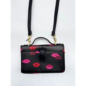 Macy's On 34th Lindzz printed lips kiss phone crossbody bag wallet -Black Pink